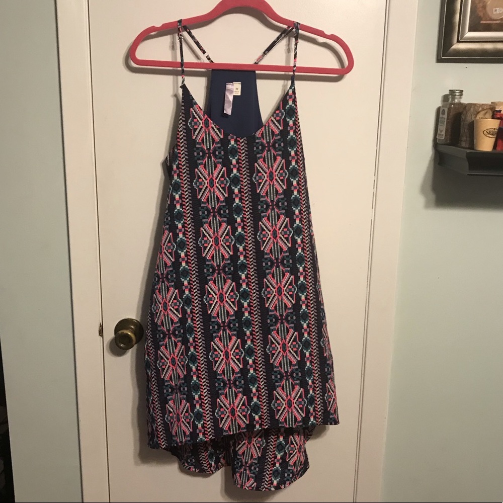 Alya Sz M Hi Lo dress